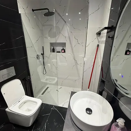 Apartment Dika 2 * Τίρανα